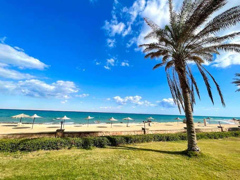 Breathtaking Luxury & Spacious Family 2-Bed 1St Row Seaview At Stella Seaview Sokhna Айн-Сохна Екстер'єр фото